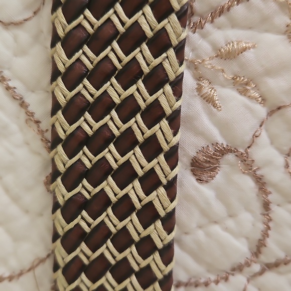 Vintage Genuine Leather Men's Belt With Cord Braids Size 34 - Picture 6 of 12